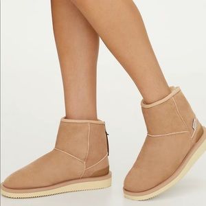 Aritzia Suicoke ELS short booties